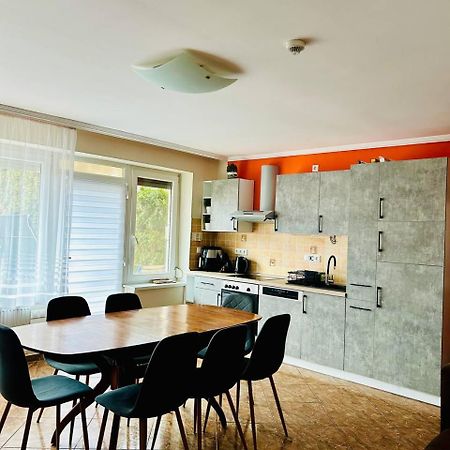 Rose Vip Apartman Villa Hajdúszoboszló Exterior foto